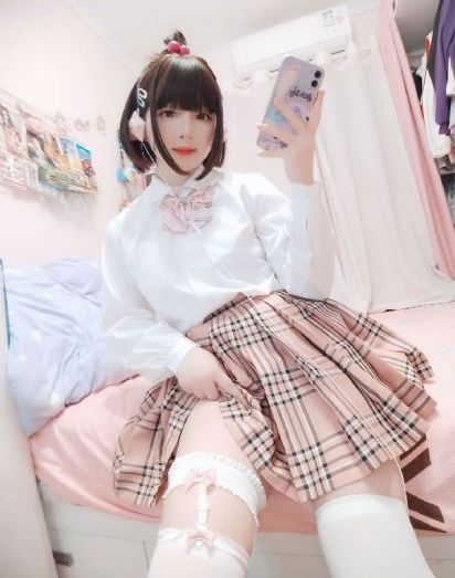 无极电影_JVID性感写真